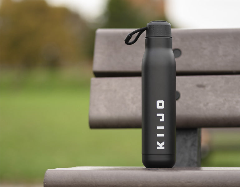 KIIJO - 750ml Steel, black bottle on a bench